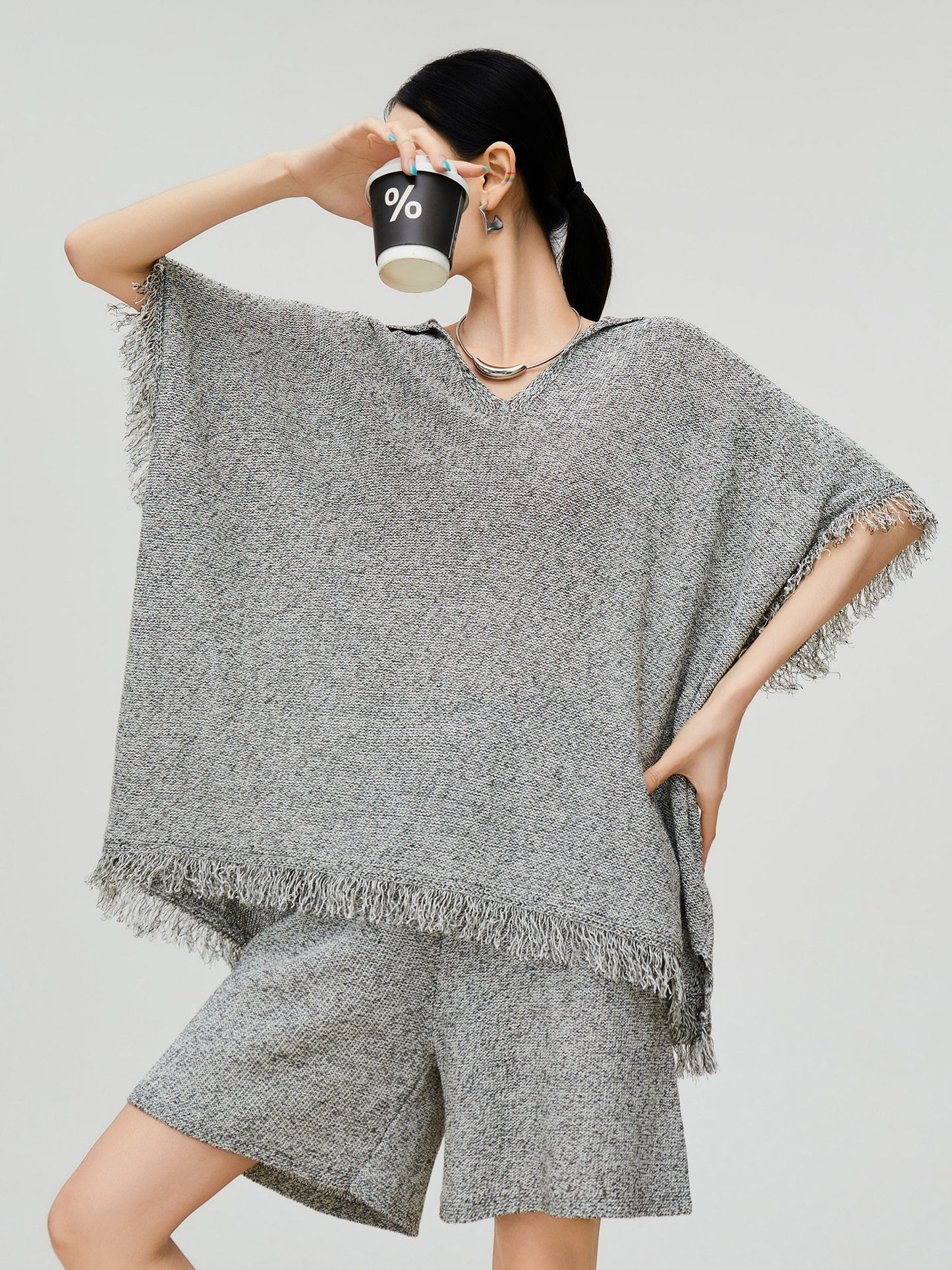 Poncho-Style Summer Knit Top / Half Pants FER0310