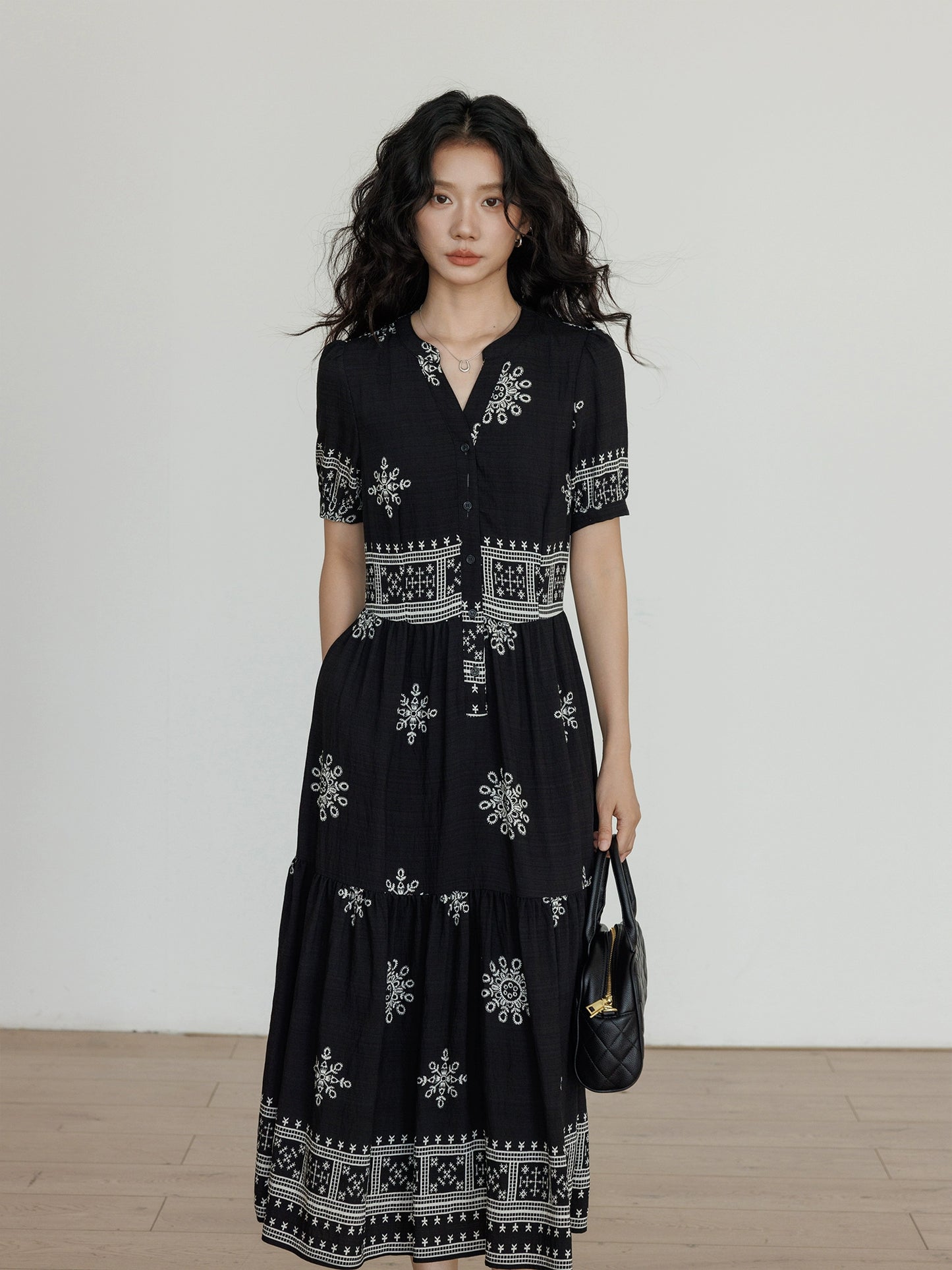 Summer Embroidered Vintage Dress VAS0100