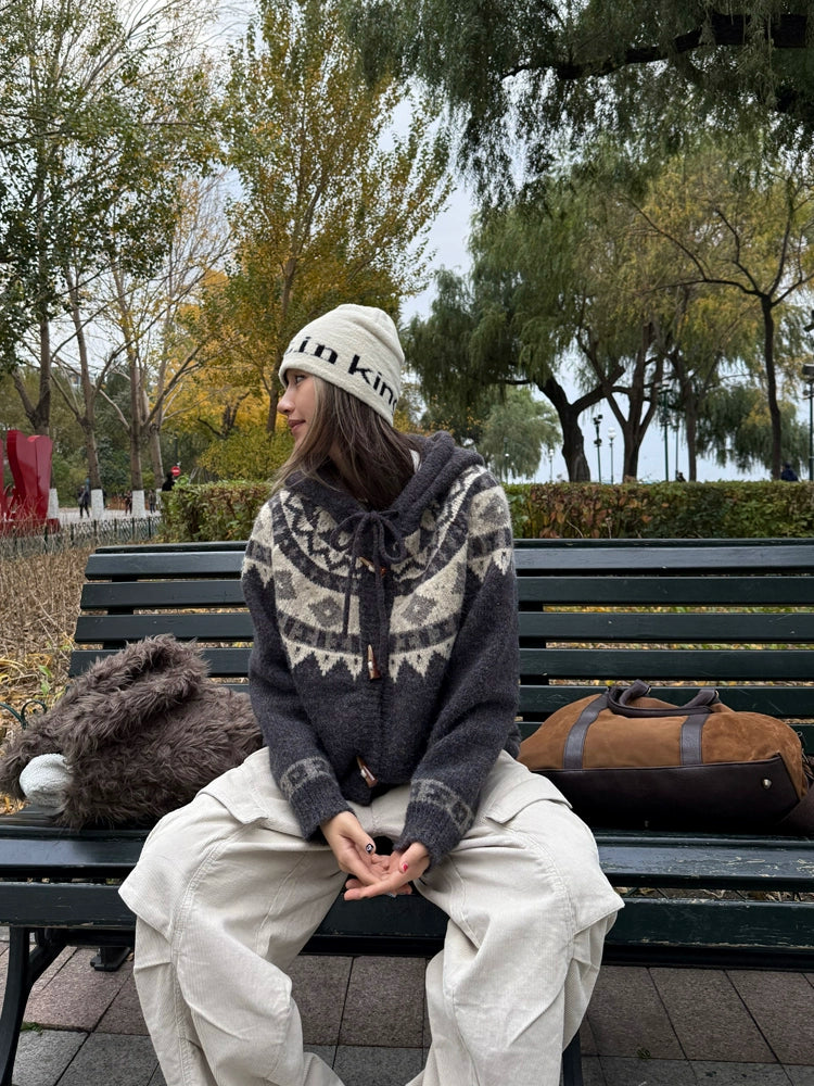 Nordic Pattern Hood Cardigan CYE0011