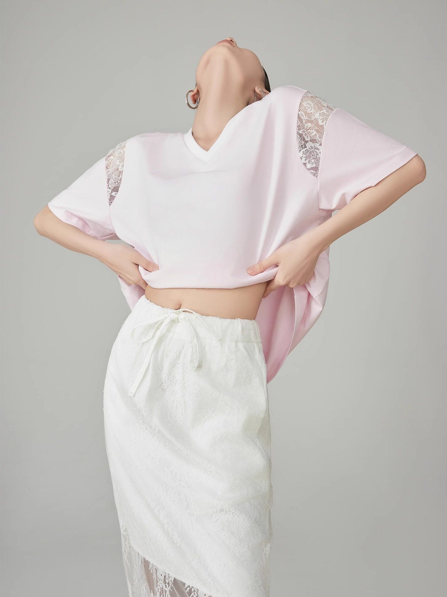 V-Neck Lace Splice Short Sleeve Top FER0158