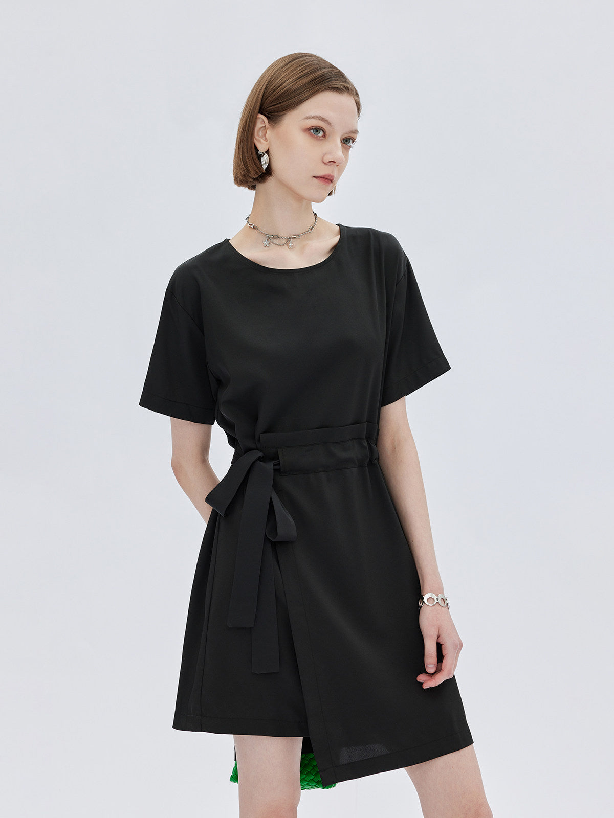 Round Neck Waist Ribbon Mini Dress SHN0054