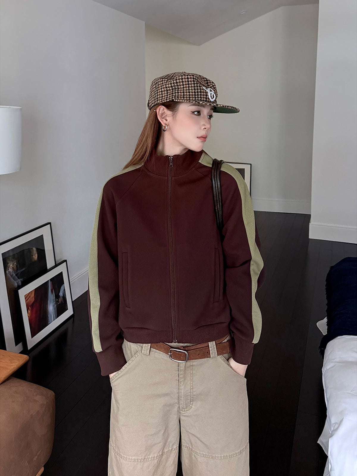 Contrast Sideline Zip Track Jacket WWP0016