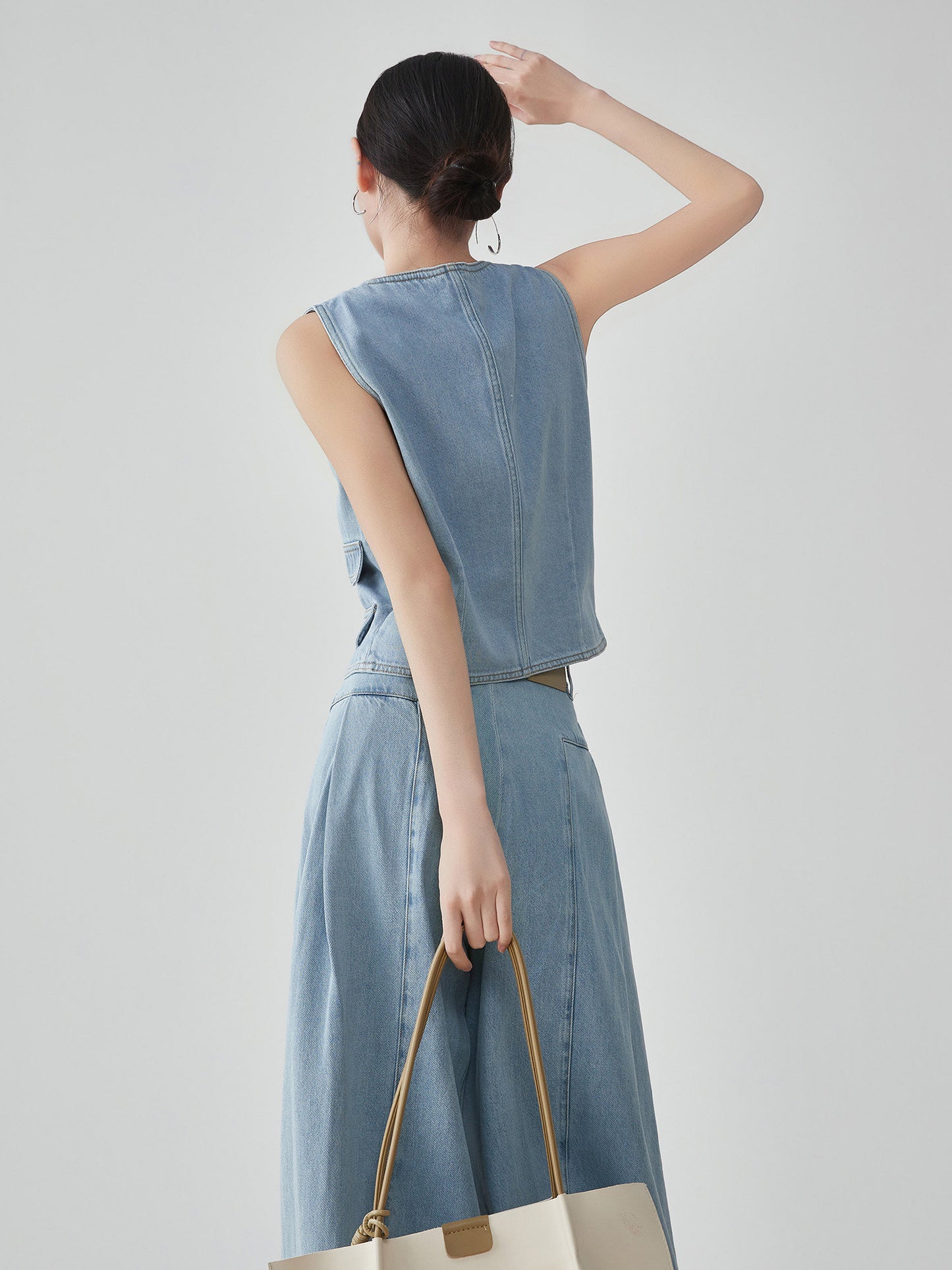 Denim V-neck Vest / Denim Wide Relaxed Pants FER0269
