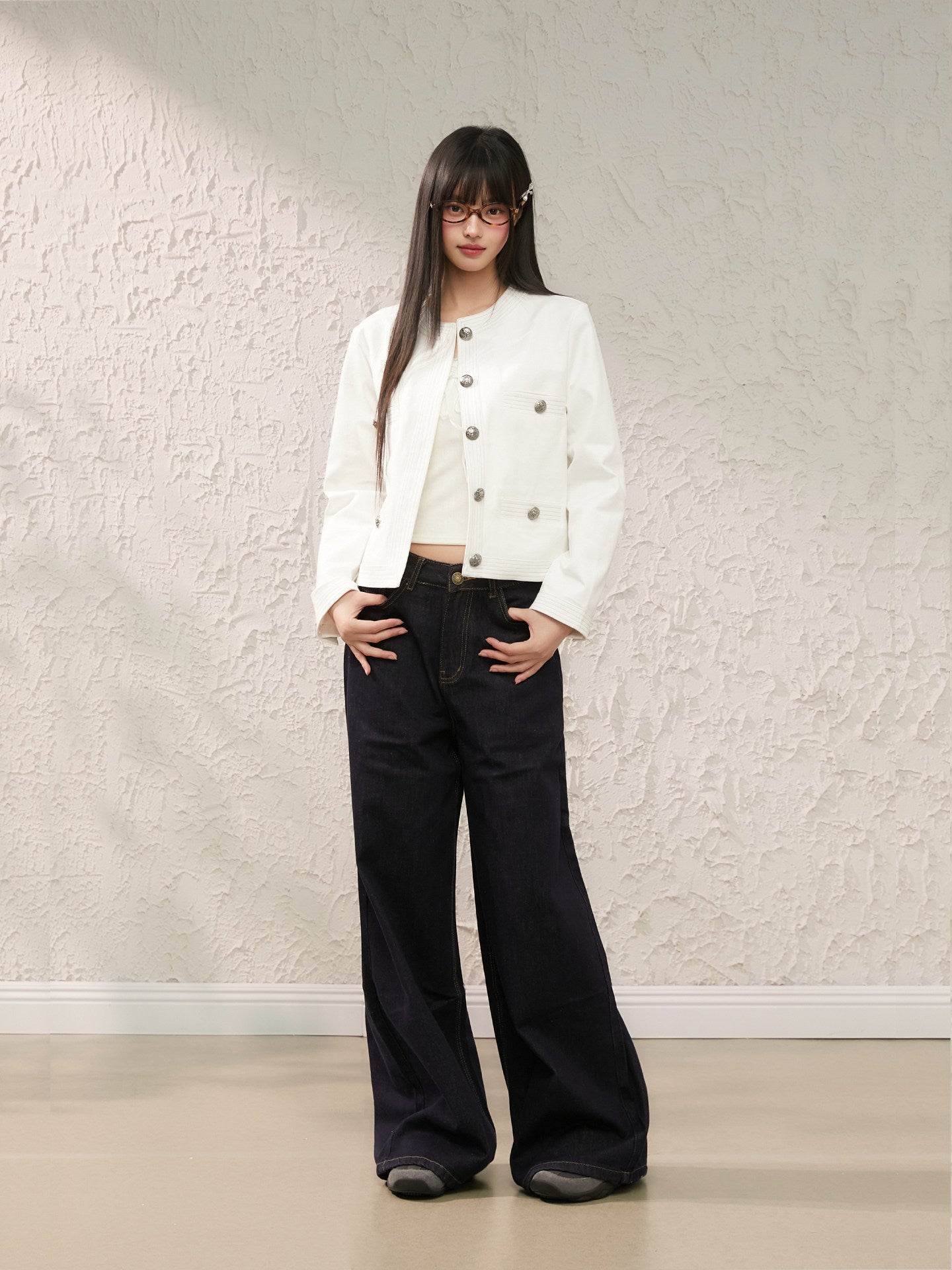 Round Neck Short Jacket KIP0008