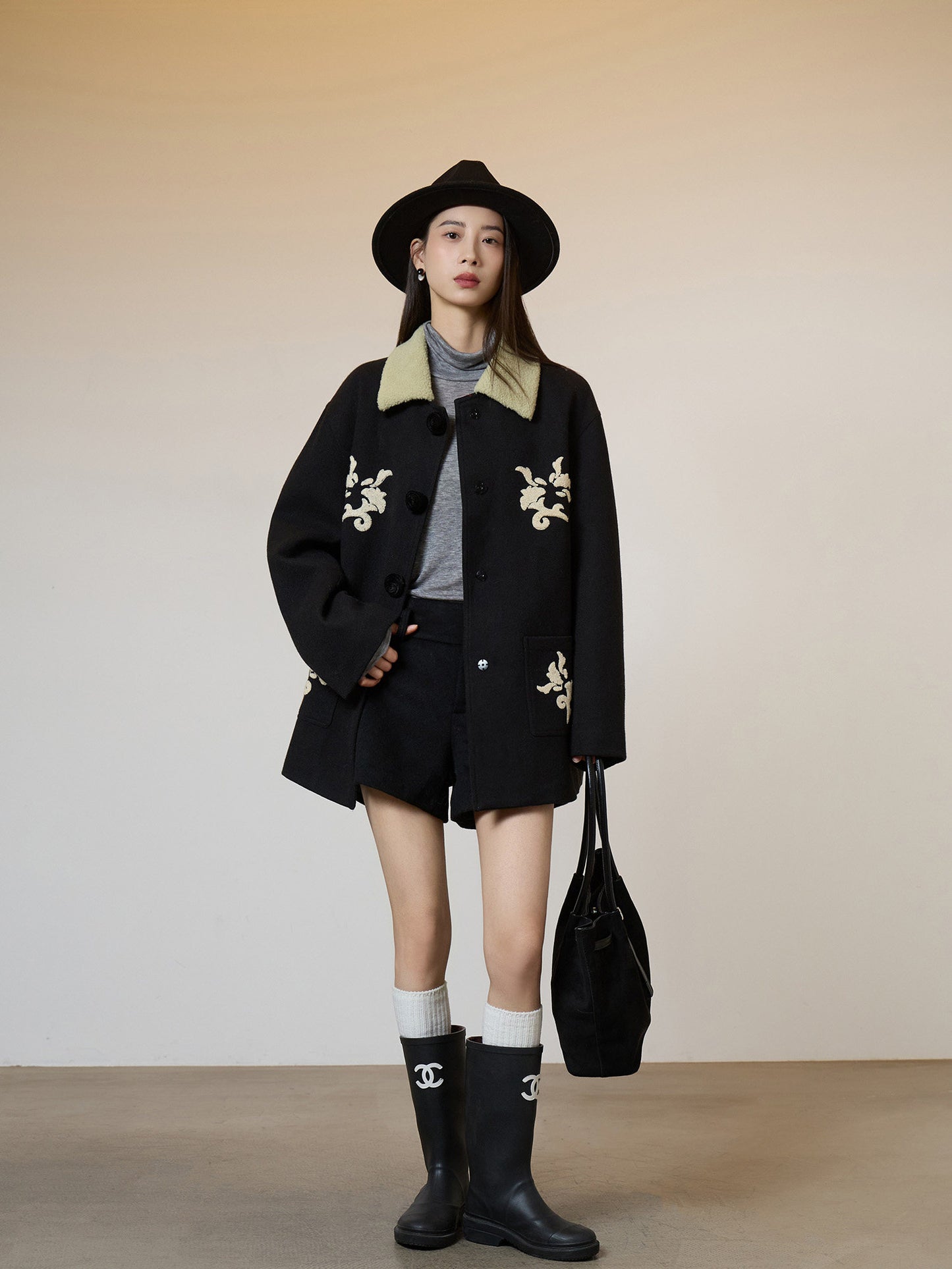 Vintage Embroidered Collar Wool Coat SUY0022