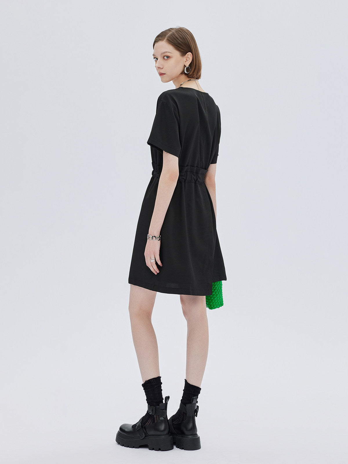 Round Neck Waist Ribbon Mini Dress SHN0054