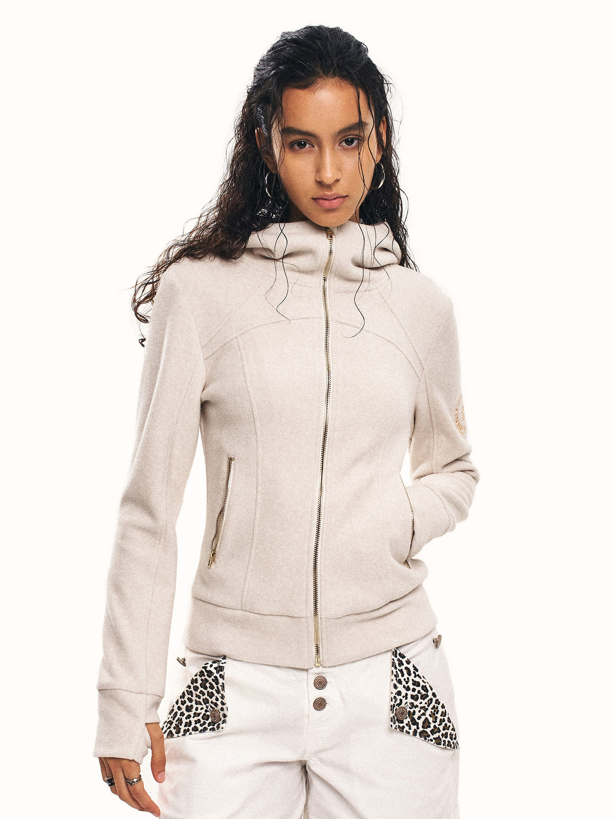 Slim-Fit Zip Hoodie ZTS0029
