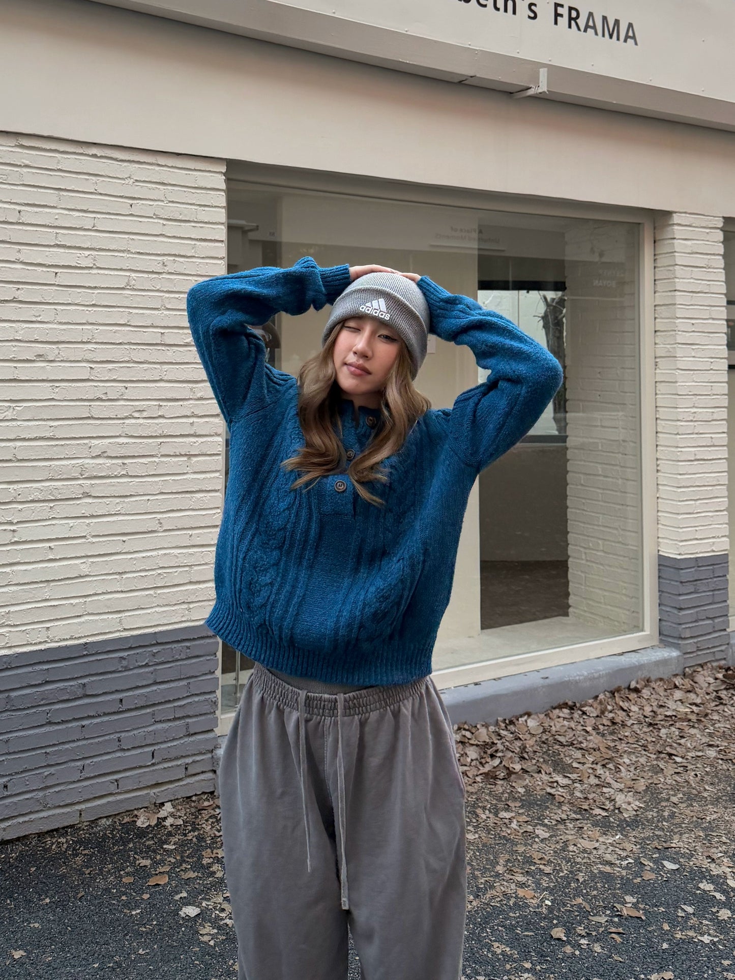 Half-Button Cable Knit CYE0084
