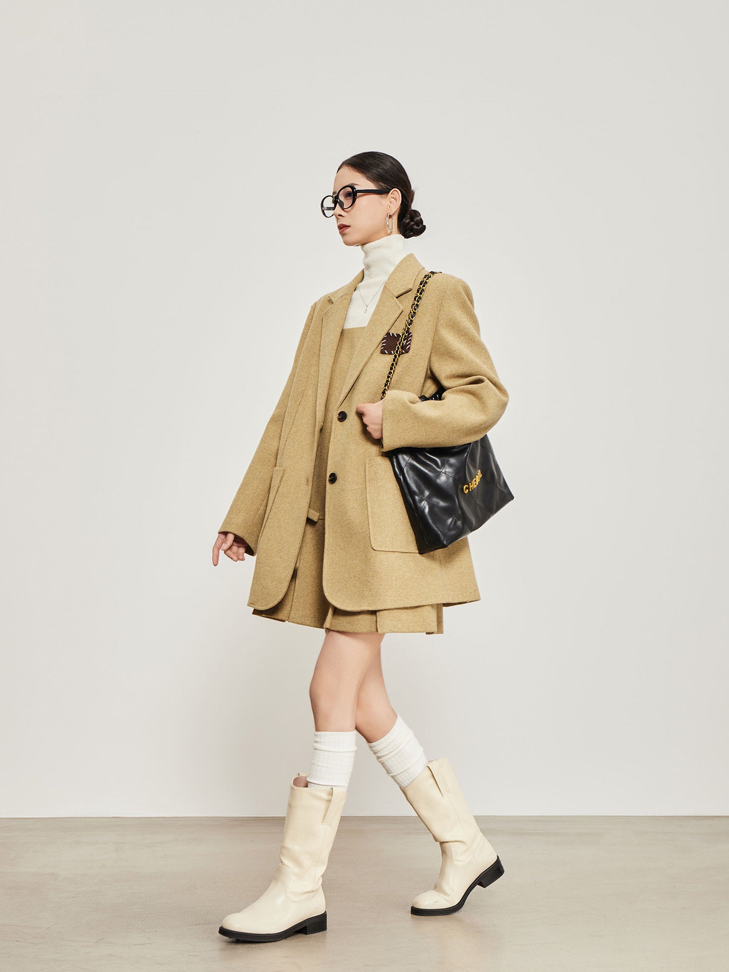 Light Camel Big Blazer / Sleeveless Dress SUY0026