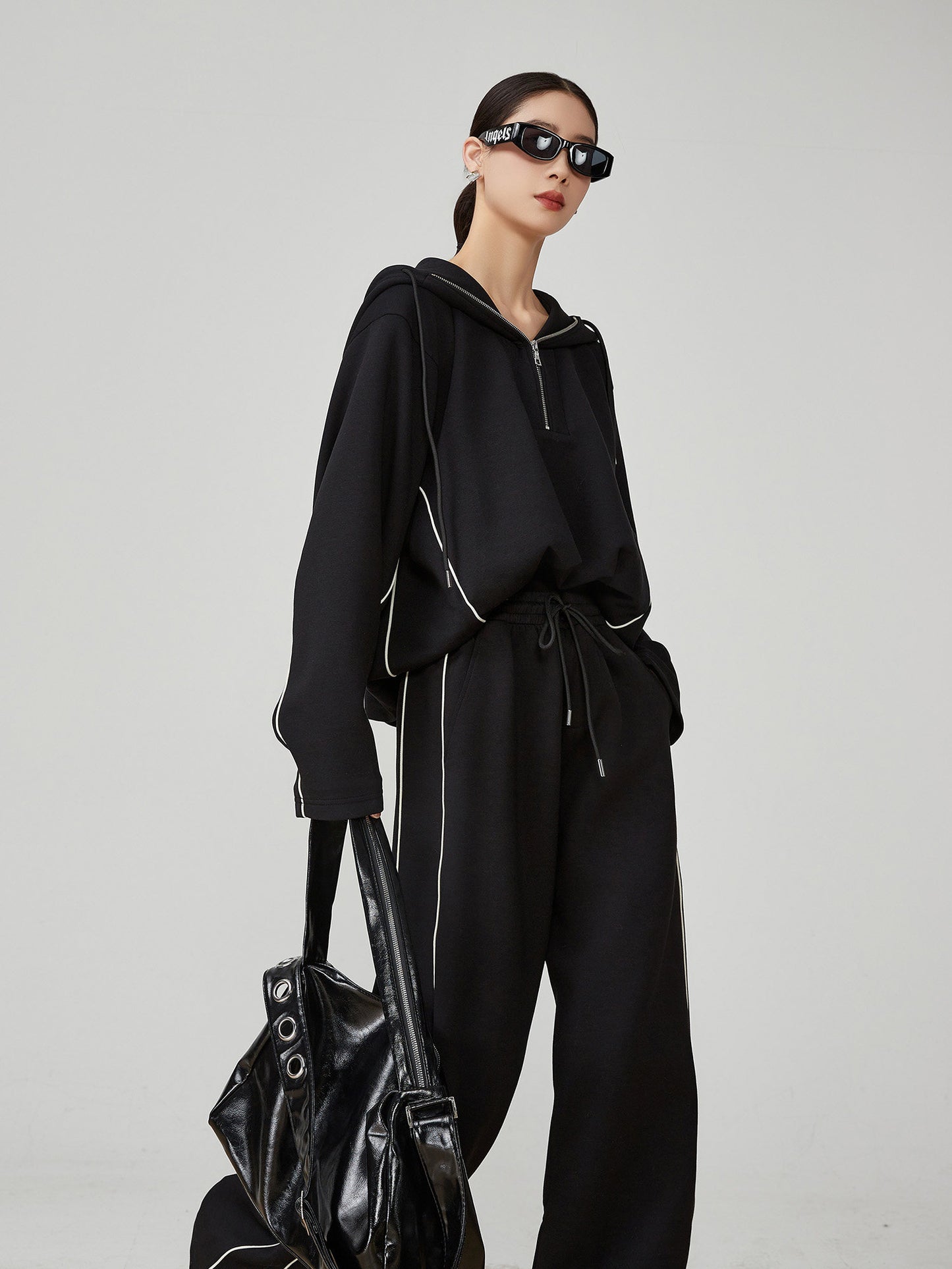 Half-Zip Sailor Collar Top / Wide Pants FER0374