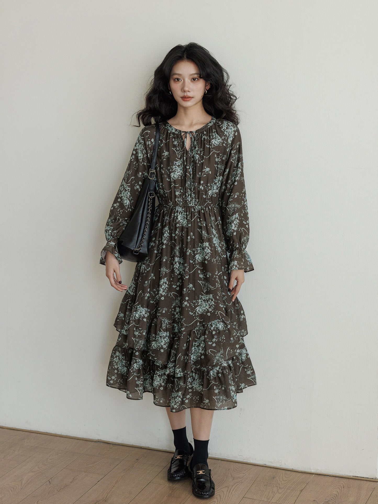 V-Neck Floral Vintage Shirt Dress VAS0192