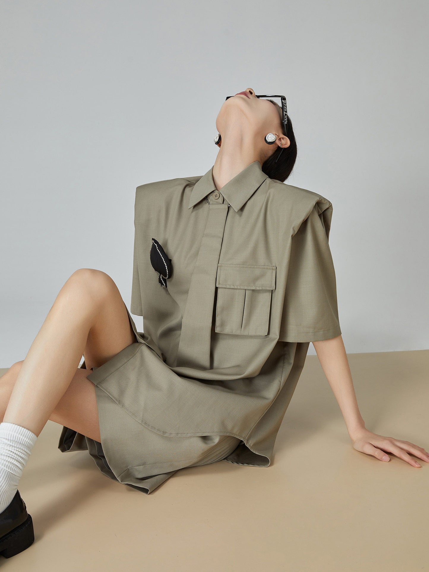 Spade Lace-Up Short-Sleeve Shirt / Shorts FER0088