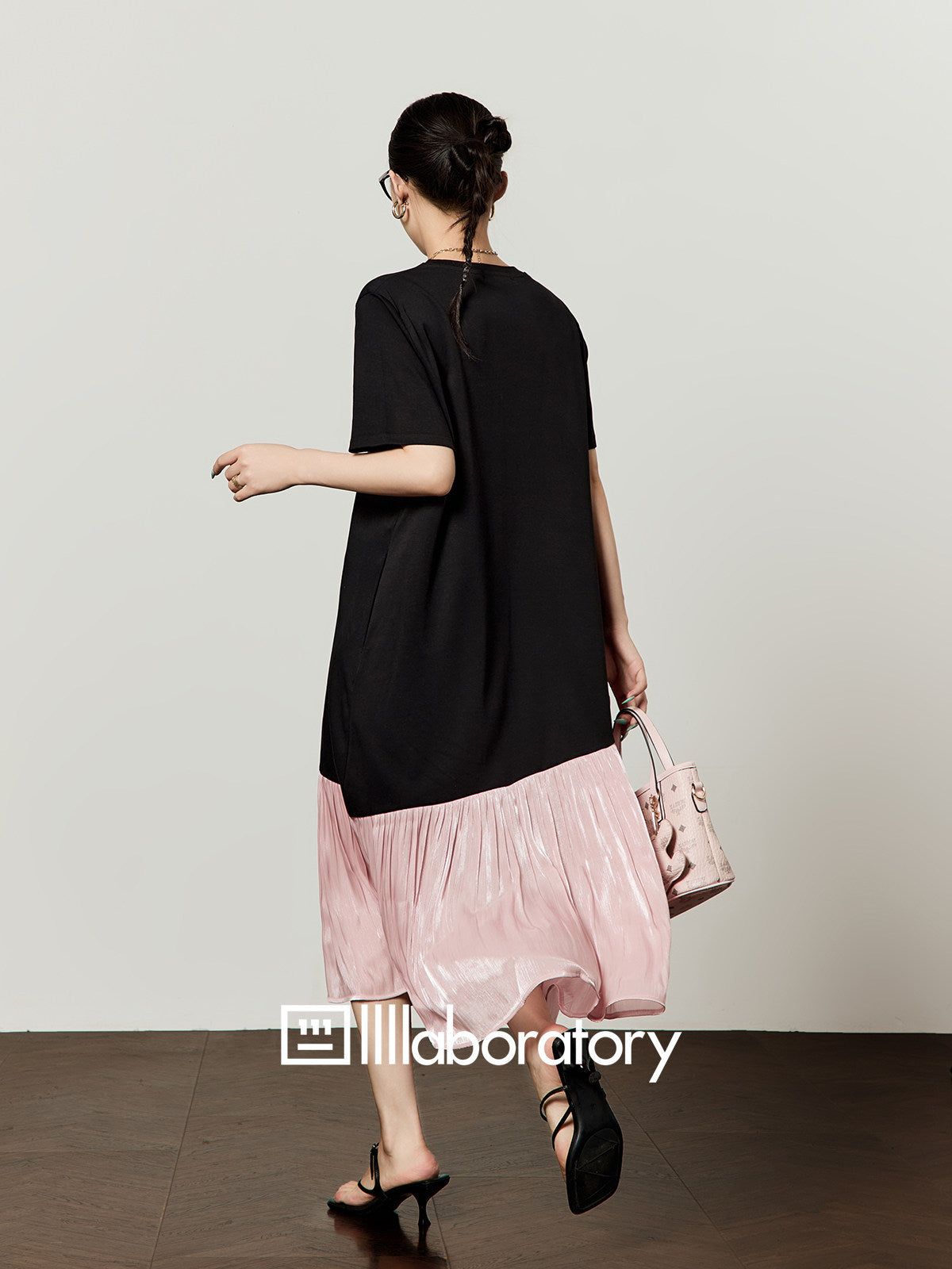 Docking Pleated Dress LLA0652