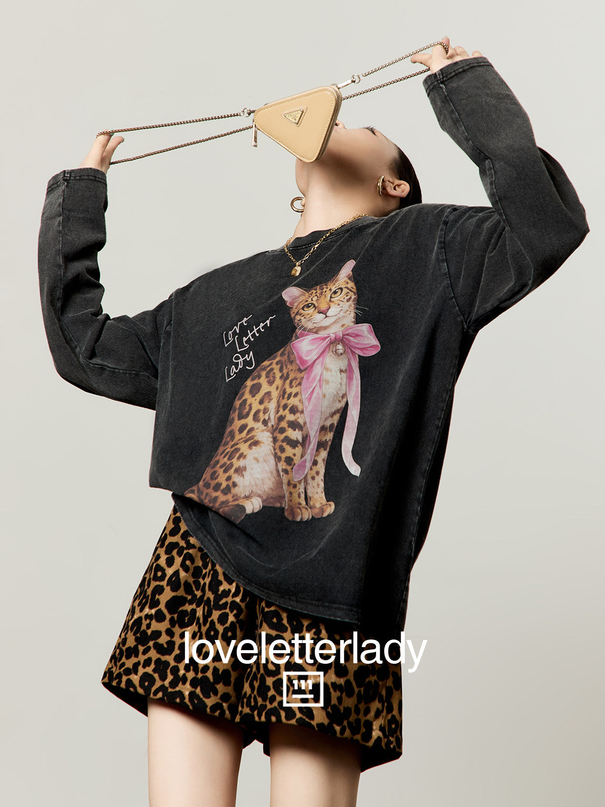 Leopard Print Oversized Sweatshirt / Leopard Casual Pants LLA0657