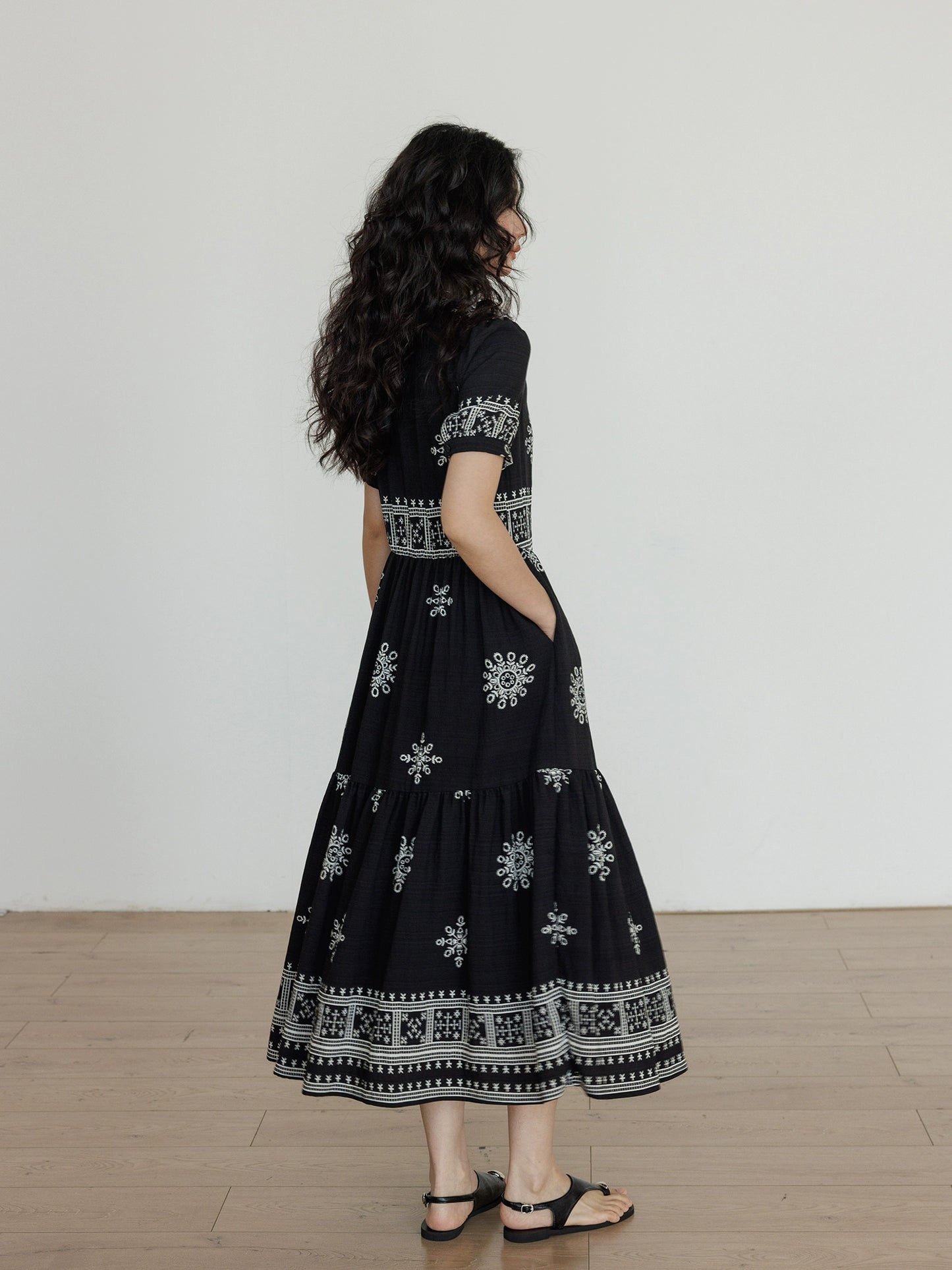 Summer Embroidered Vintage Dress VAS0100