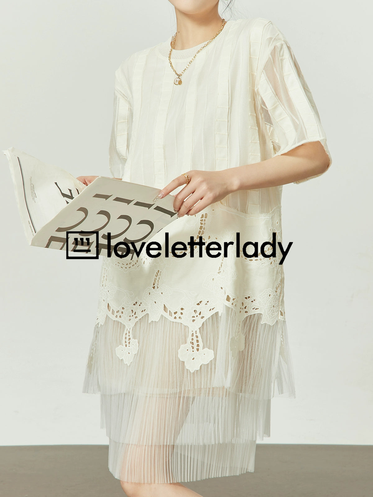 Off White Embroidery Dress LLA0177