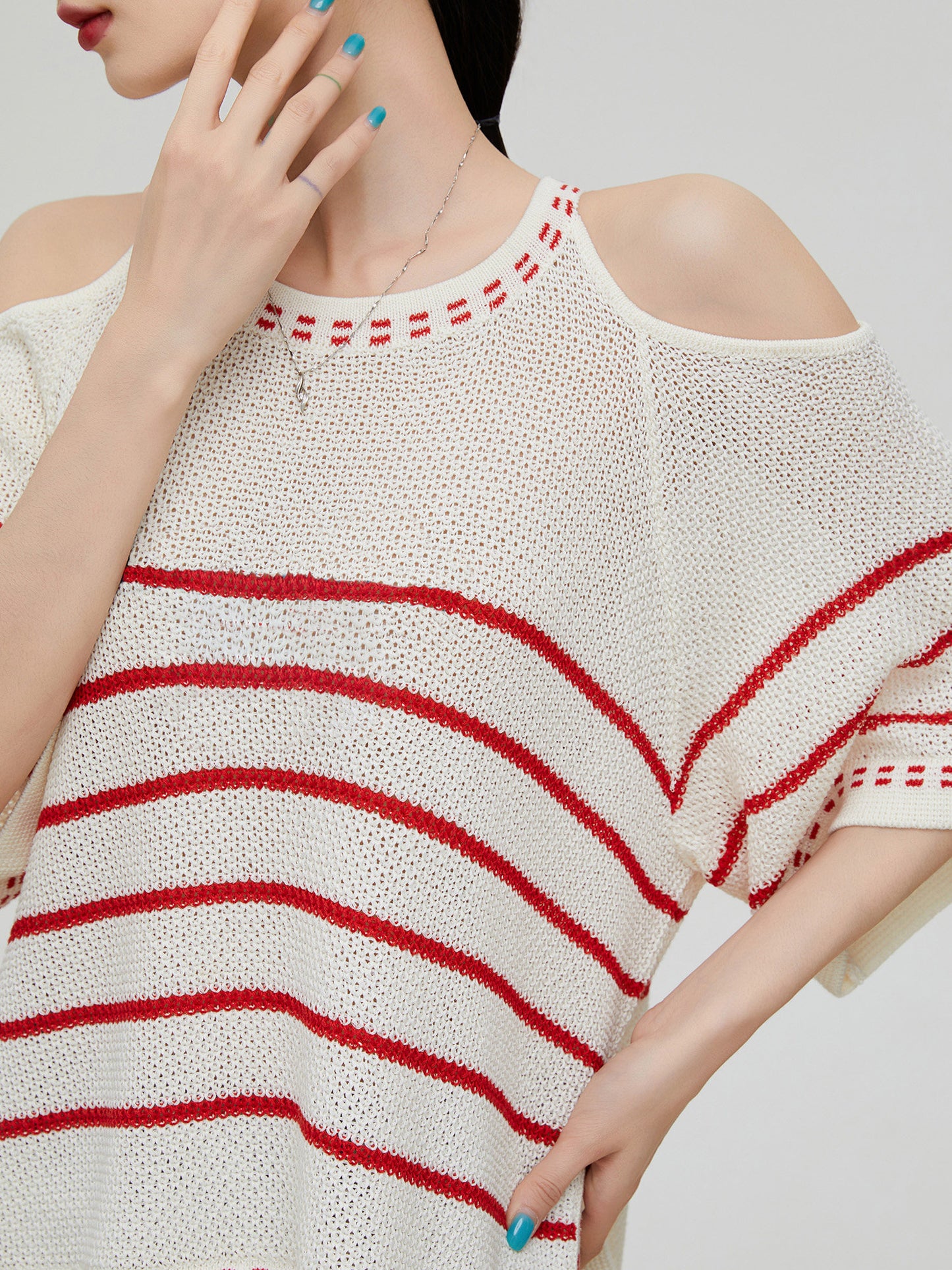 Open-Shoulder Summer Knit FER0268