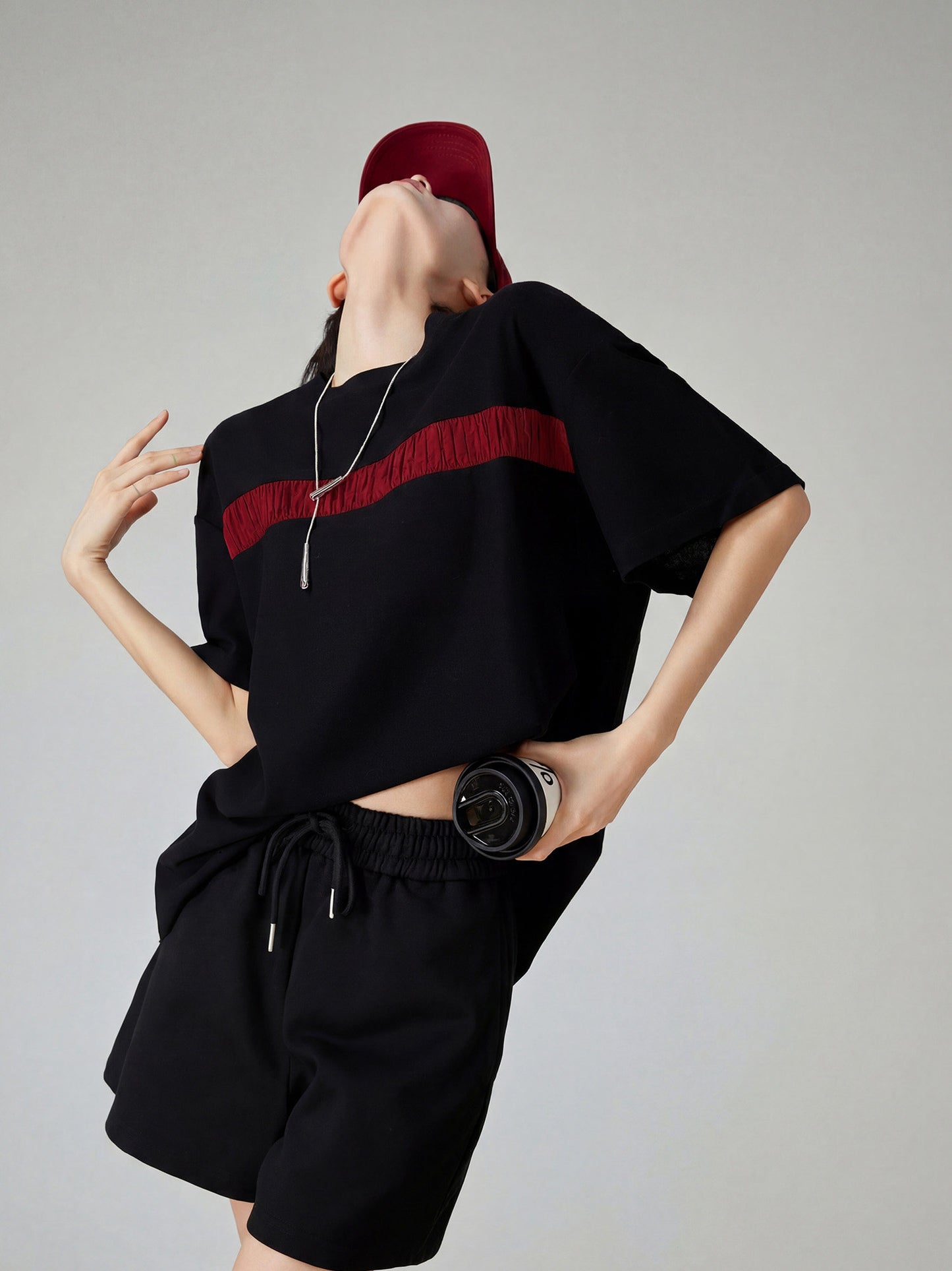 Red Line Short Sleeve T-Shirt / Shorts FER0173