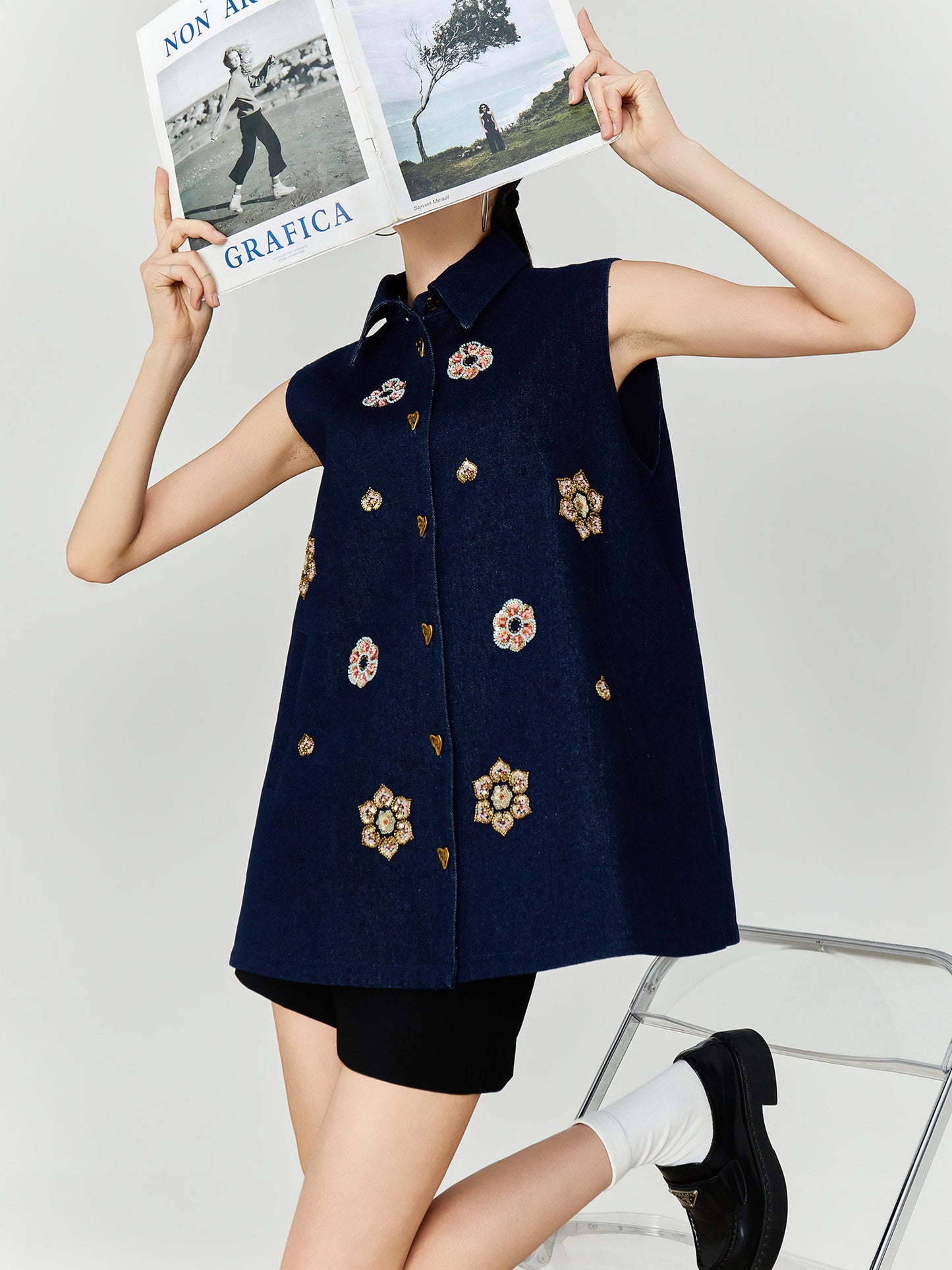 Flower Bijou Flare Silhouette Vest FER0340