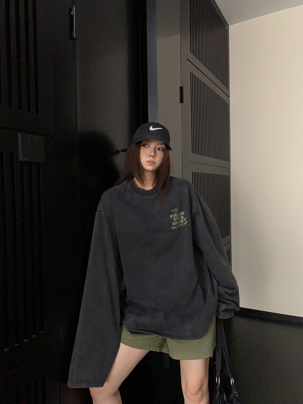 Vintage Back Logo Long Sleeve Top YLS1037