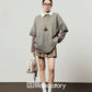 Vintage Gray T-Shirt / Light Brown Pleated Skirt LLA0509