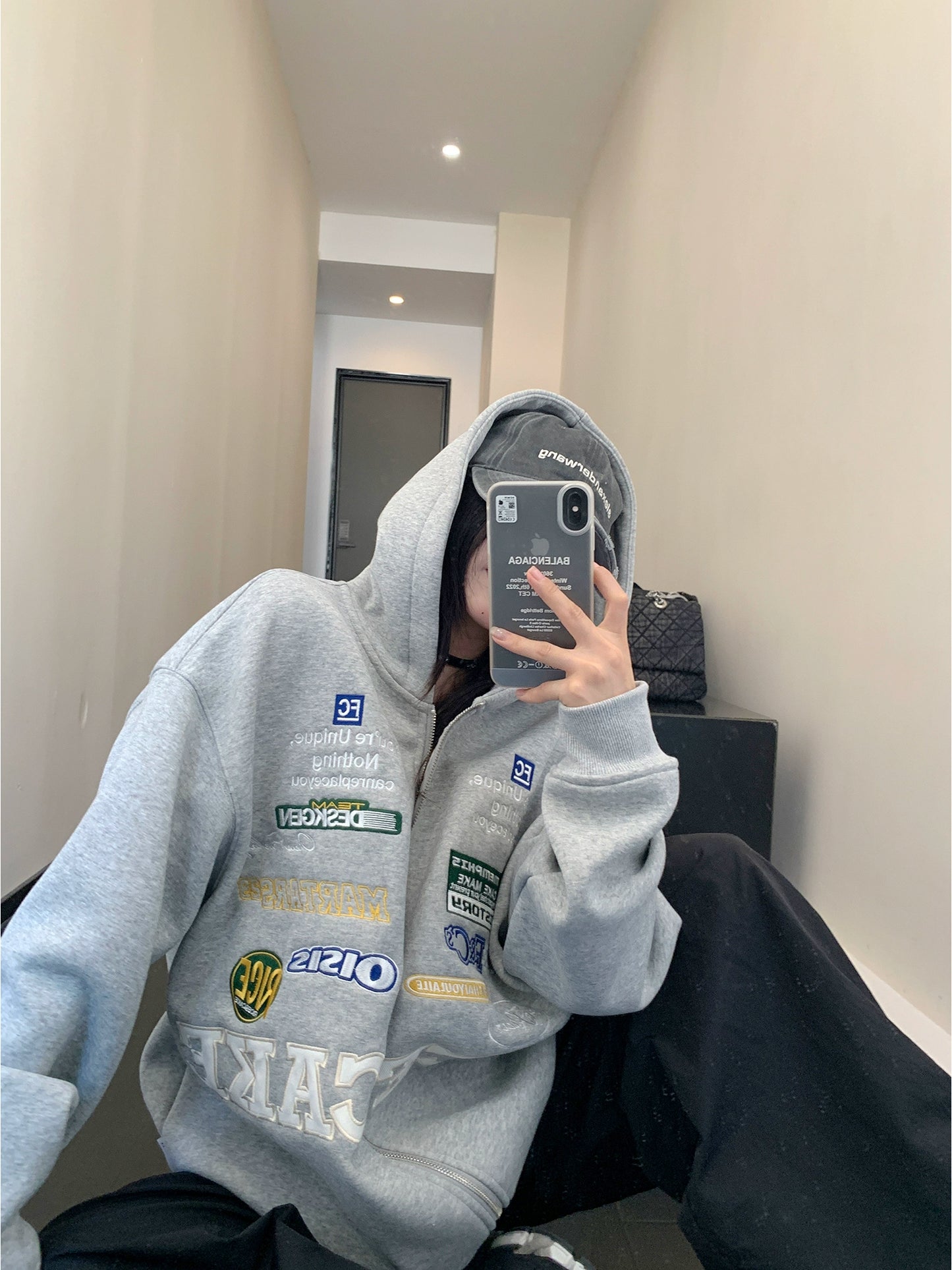 Patch Big Silhouette Zip Hoodie YLS0929