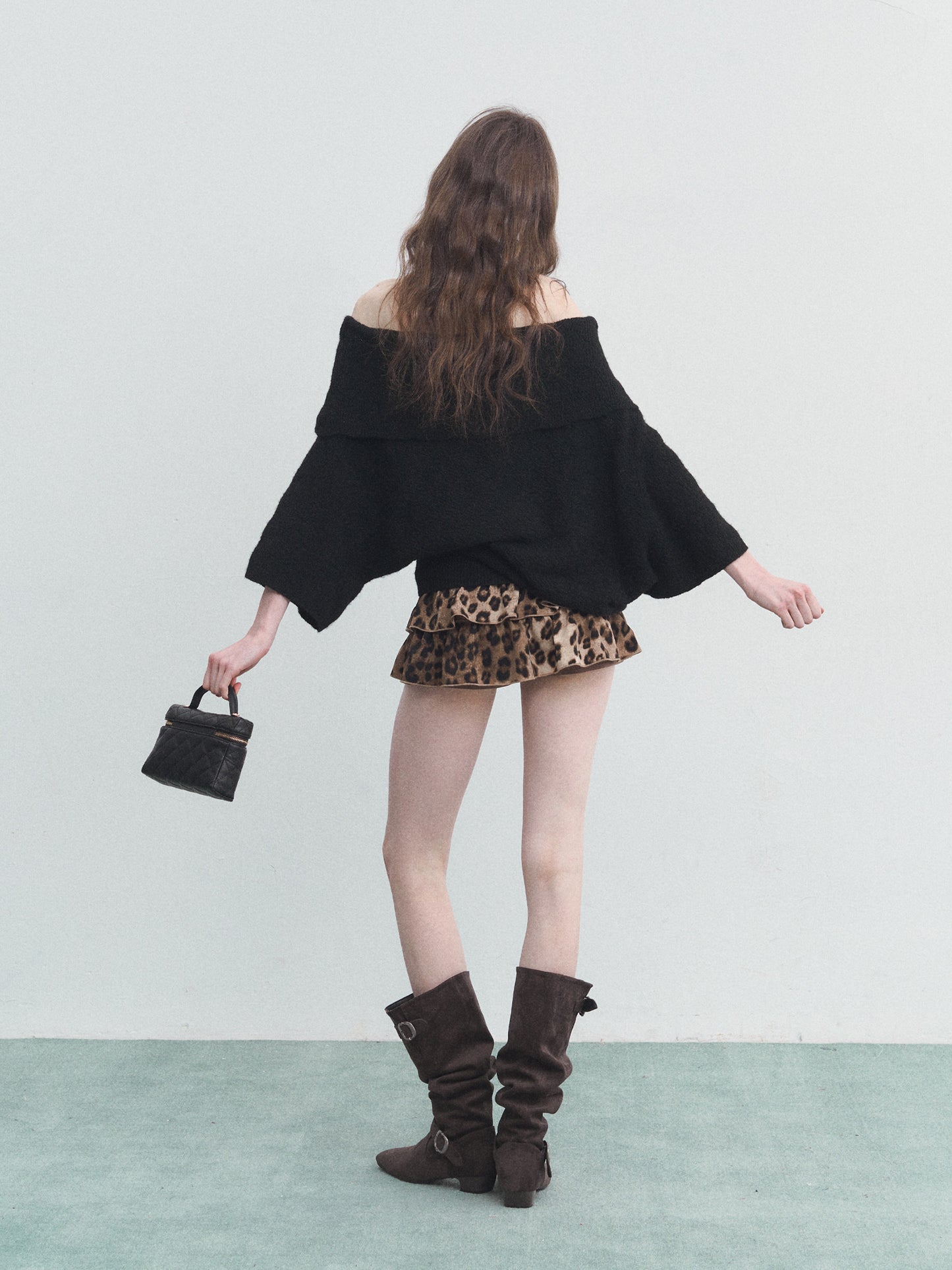 Off-Shoulder Knit Tops SPY0031