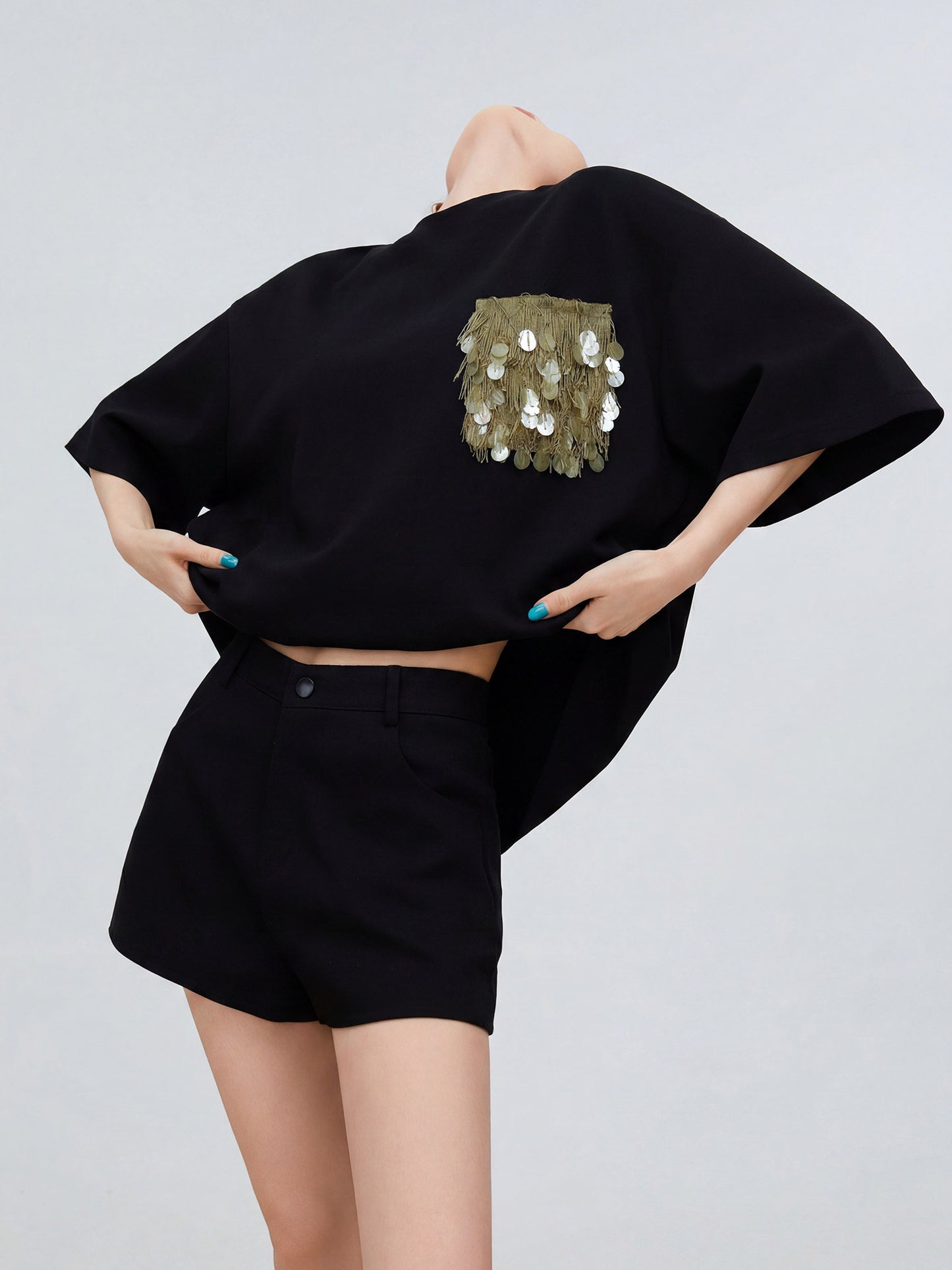 Sequin Pocket Short-Sleeve T-Shirt FER0331