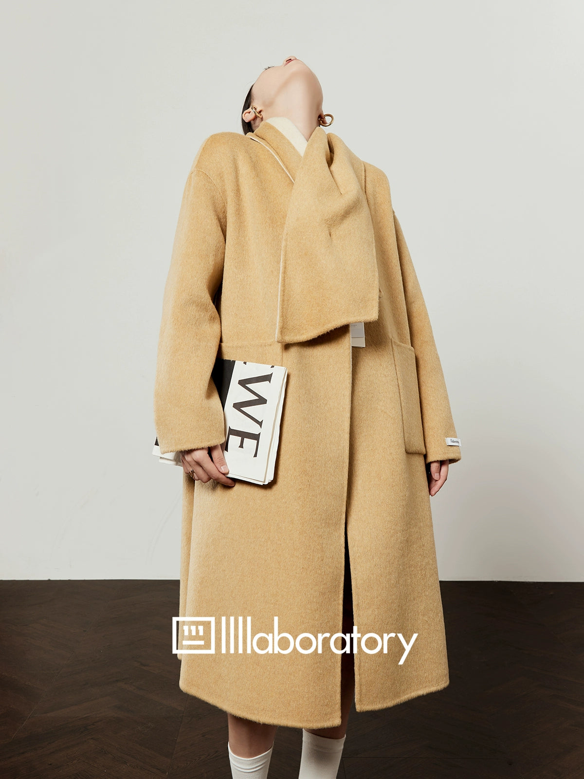 Long Coat With Scarf/Mini Skirt LLA0543