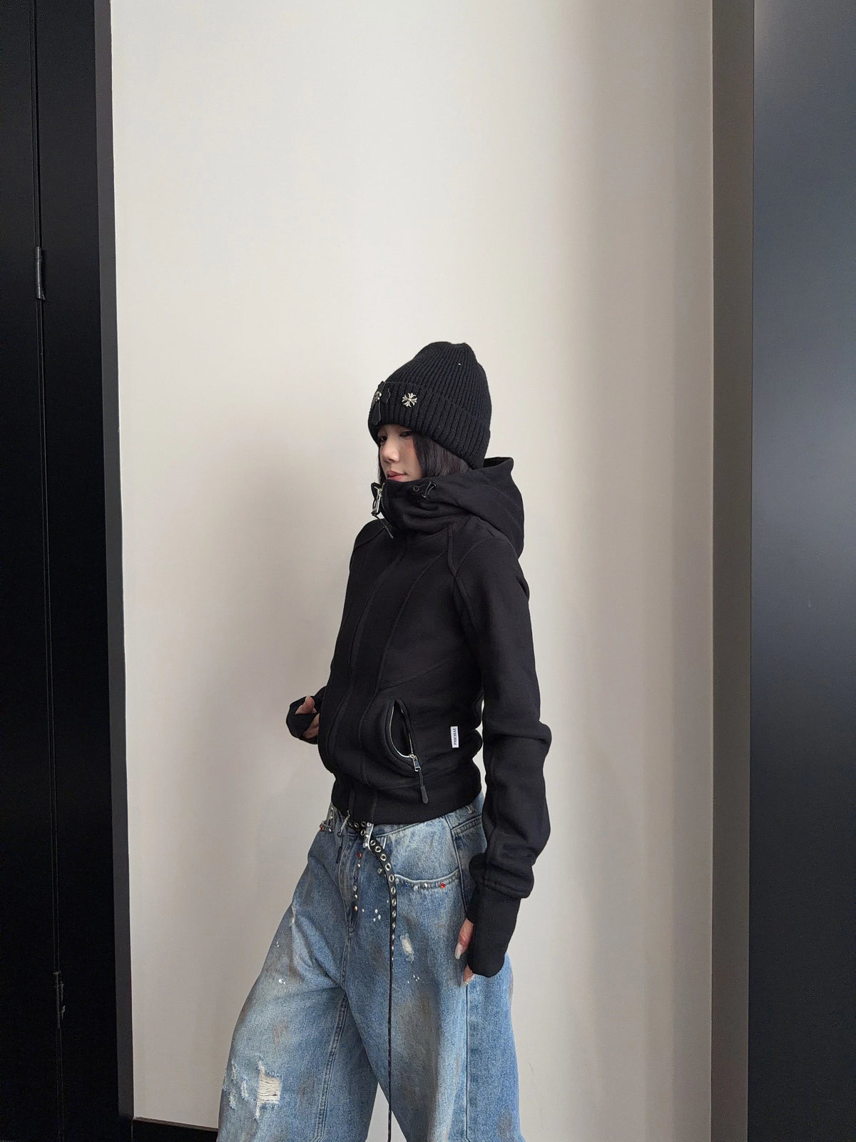 High-Neck Hooded Zip-Up Hoodie YLS1057