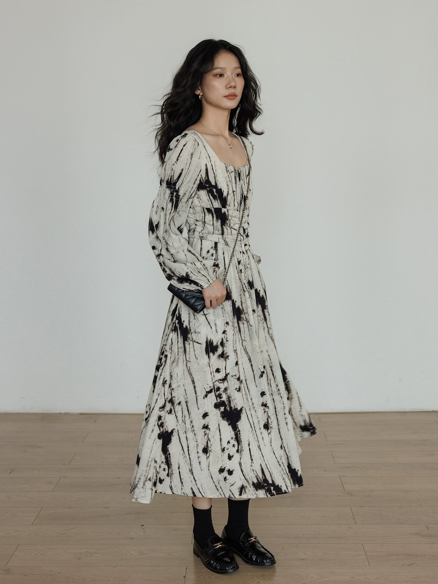 Square Neck Long Sleeve Dress VAS0153