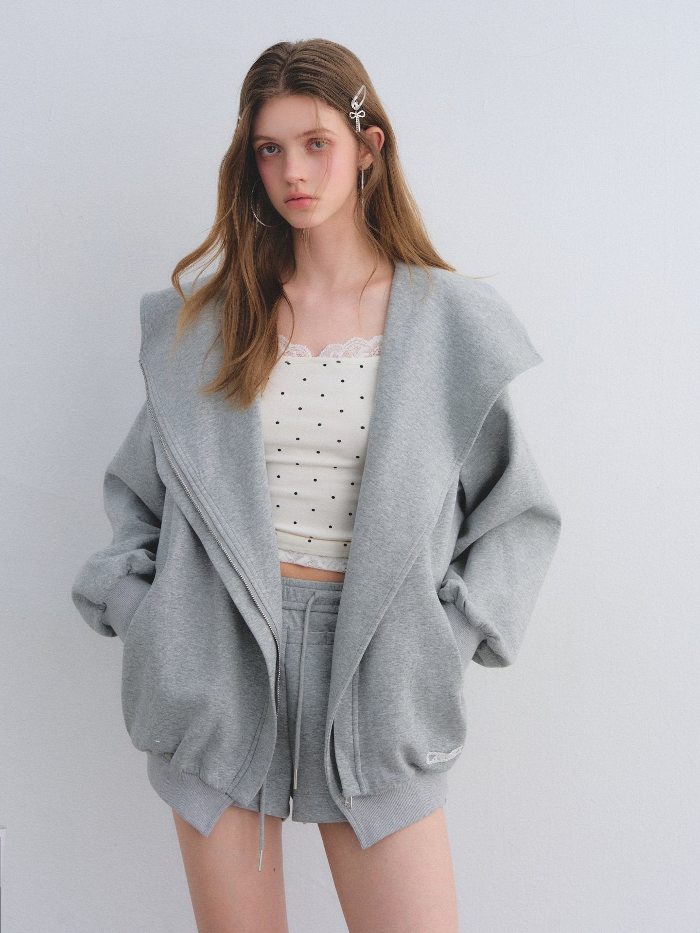 Oversized Collar Zip-Up Hoodie / Flare Sweatpants  ASG0083