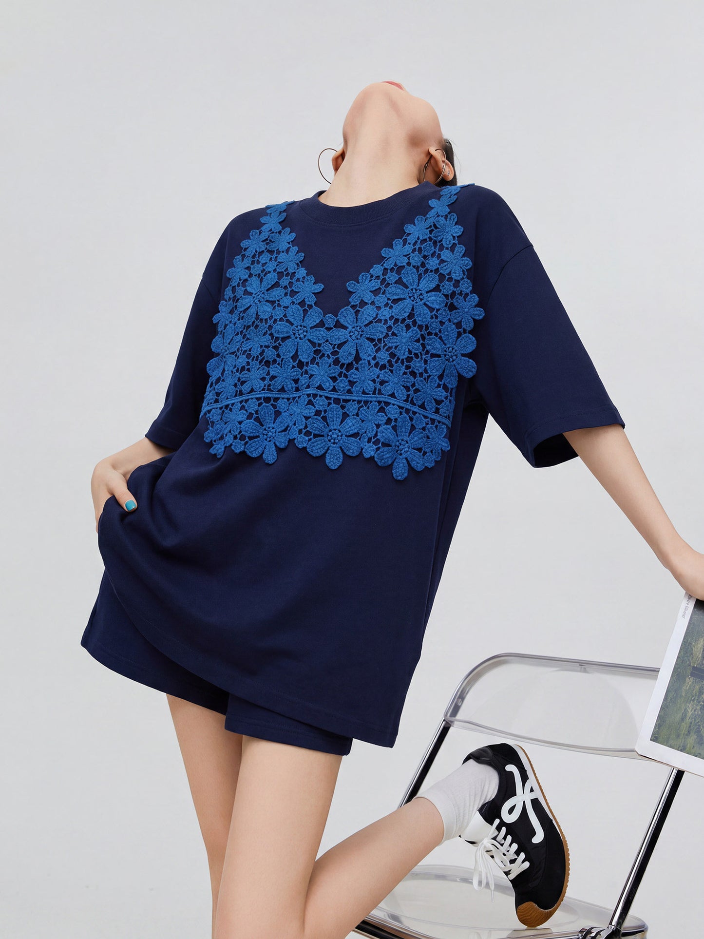 Flower Lace Docking Short-Sleeve T-Shirt FER0325