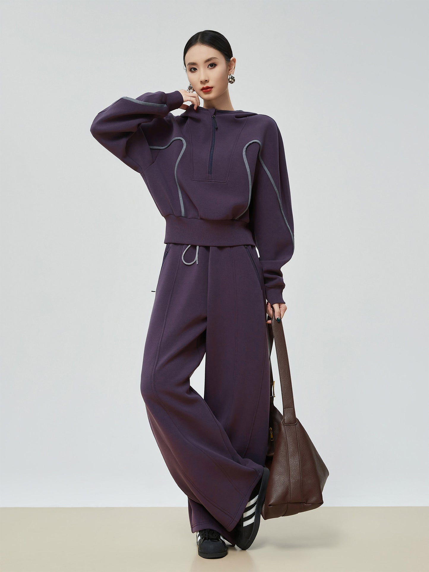 Half-Zip Sailor Collar Tops / Wide Sweatpants FER0383