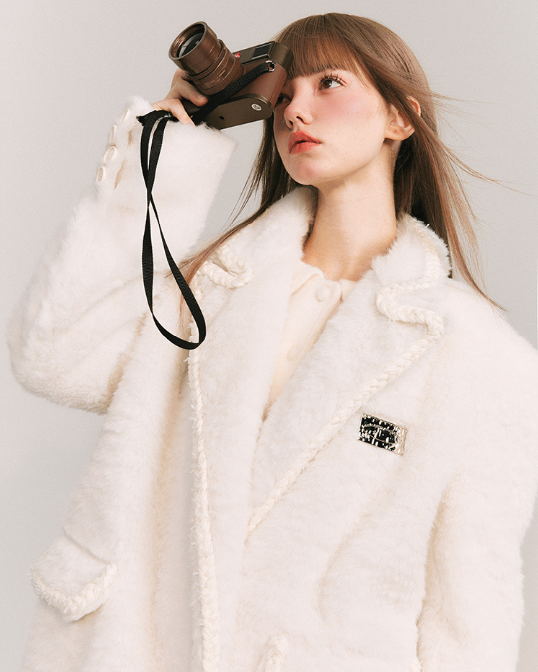 Twist White Woolen Jacket GOU0100