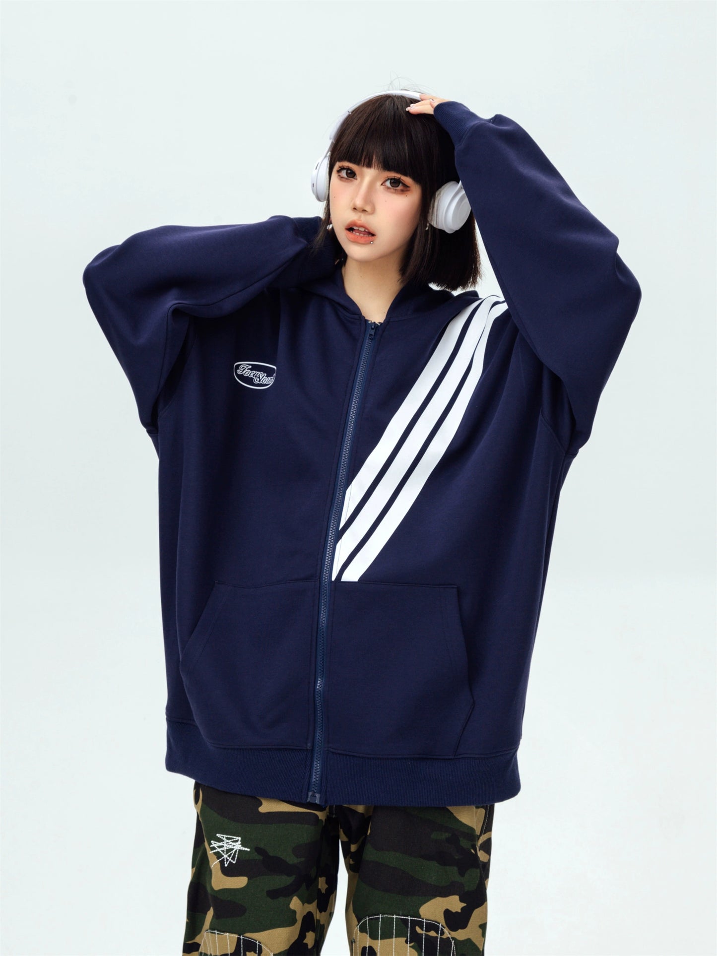 Sideline Design Zip Hoodie AXN0006