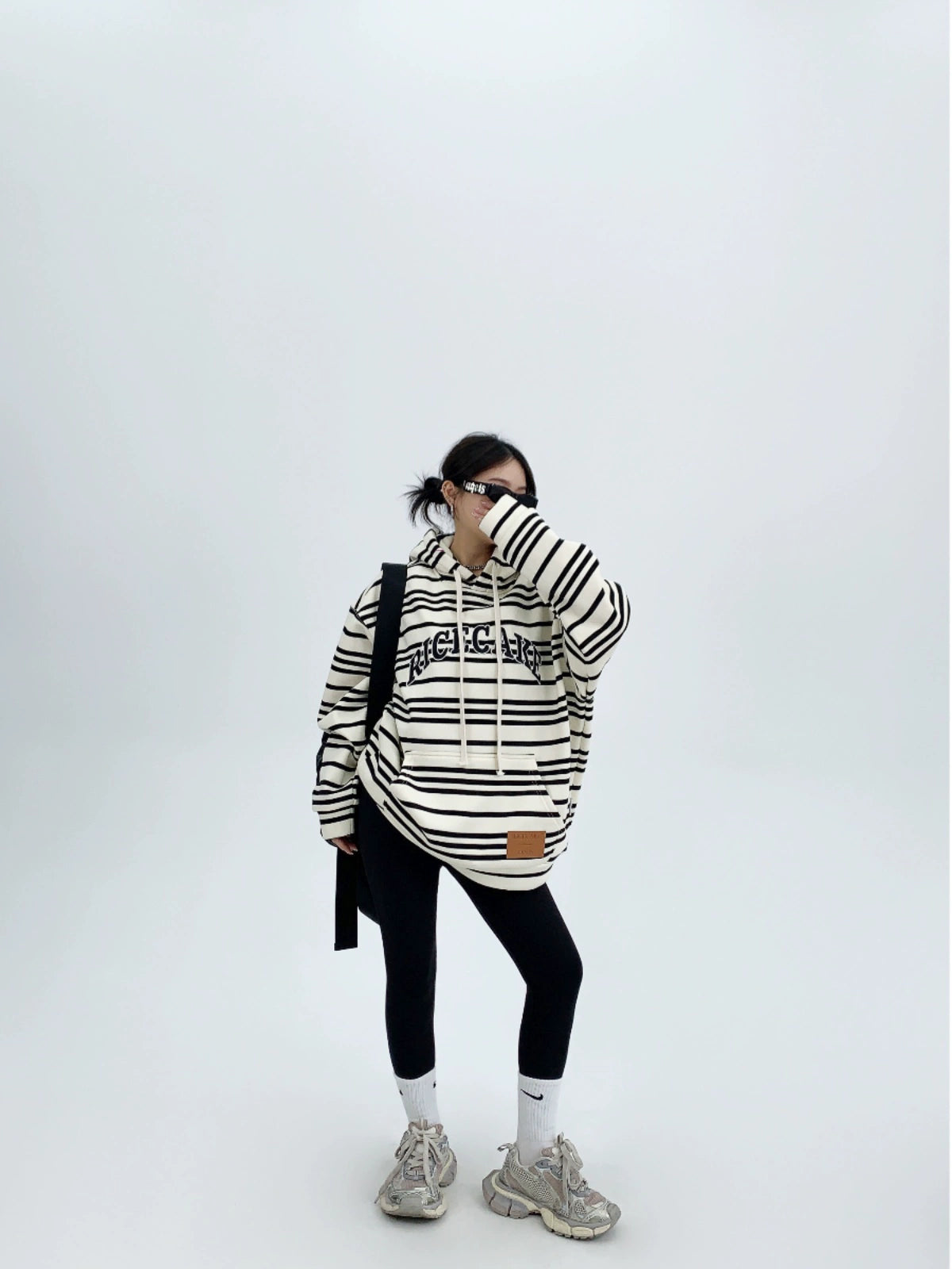 Mode Multi Border Hoodie YLS0057